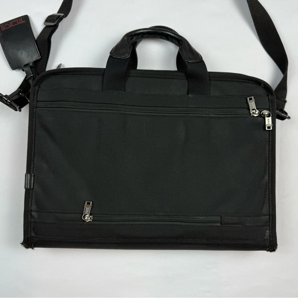 Tumi Business Travel Briefcase Shoulder Bag Black Nylon 2 Way Laptop Case
